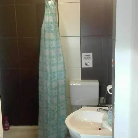 Apartment 7dab Akacfa Budapest